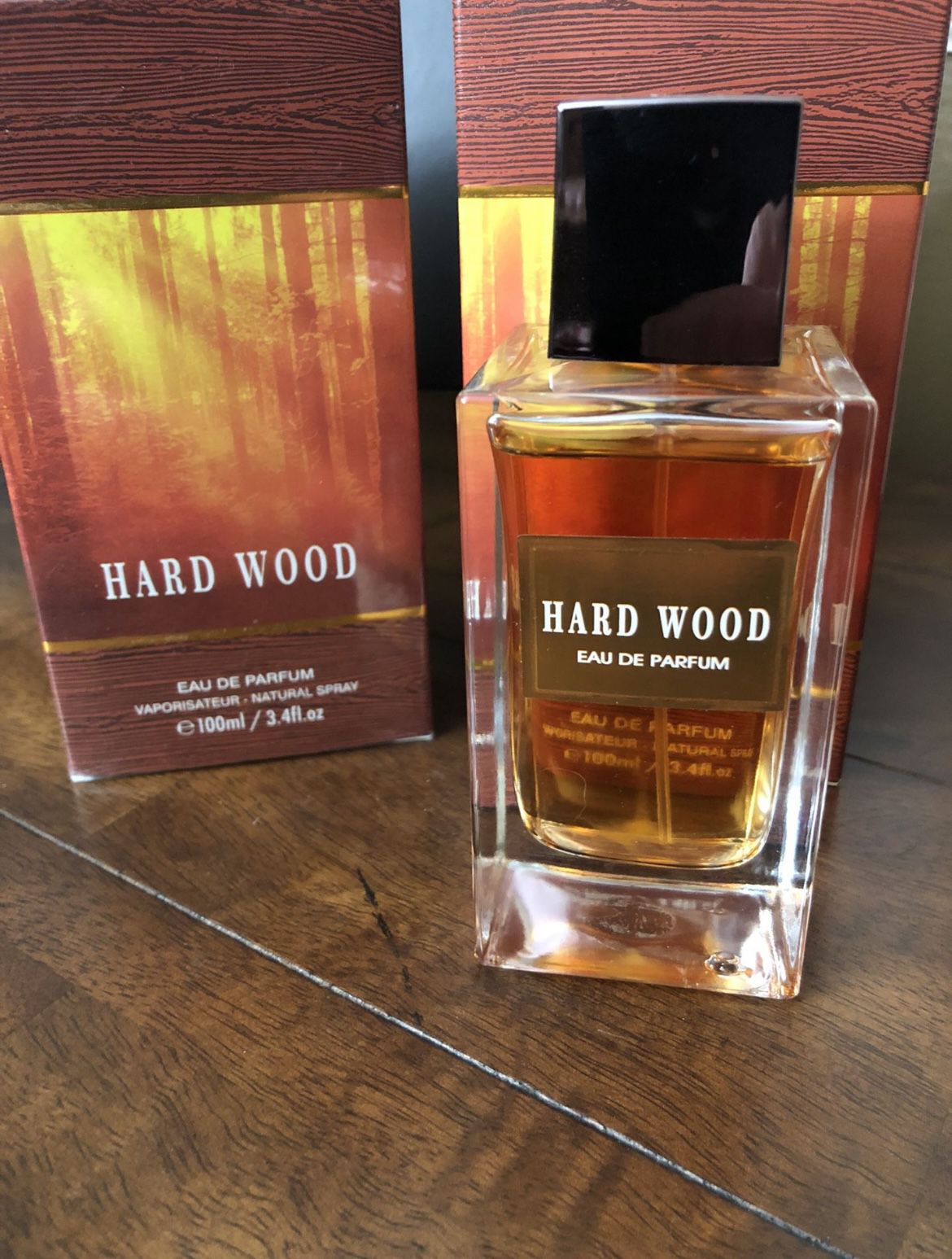 Fragrance World  Hard Wood - 100ml
