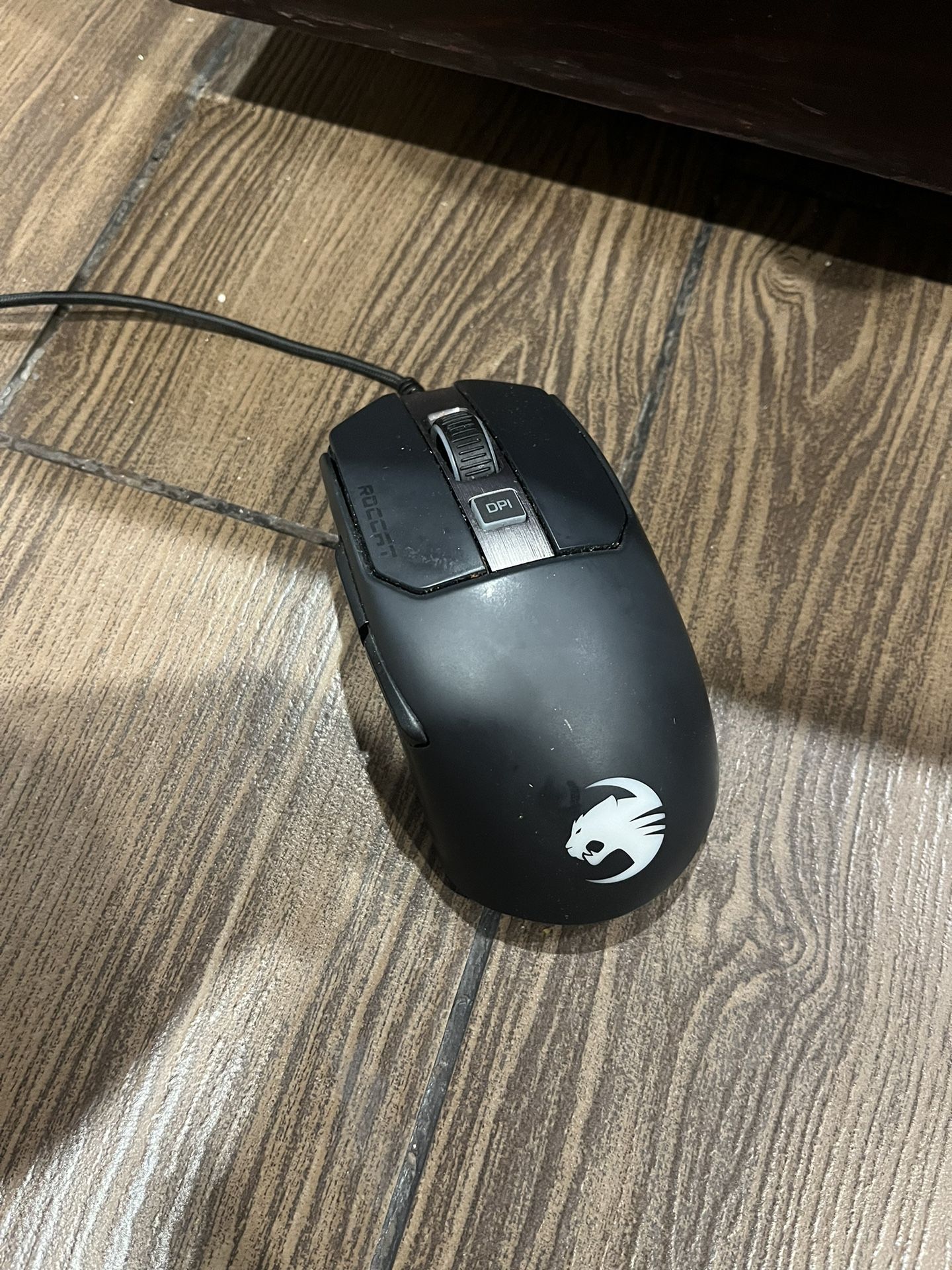 Roccat Bluetooth mouse