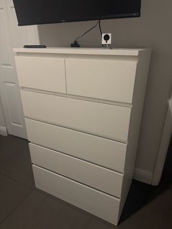 IKEA MALM White 6-Drawer Dresser