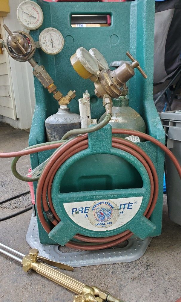 Complete w/Hose & Gauges