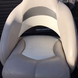 Sun tracker Seat