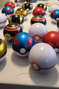 Pokémon balls