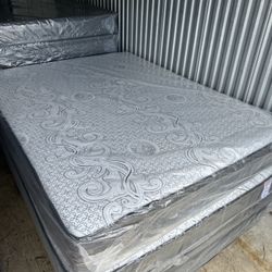 NEW FULL SIZE SET MATTRESS AND BOX SPRING-2pcs 