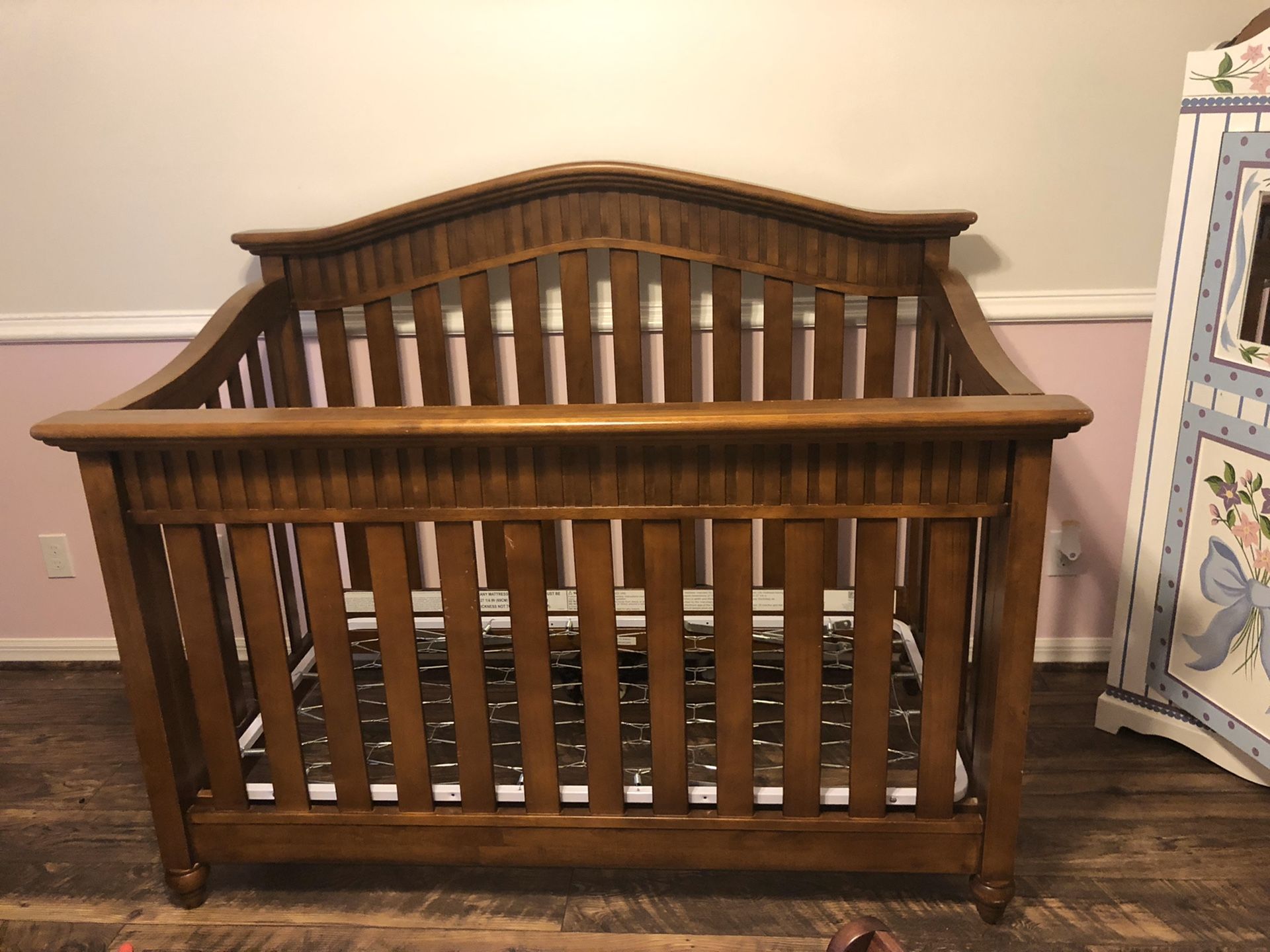 Baby Italia Cherry Wood Crib