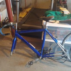 Gmc Denali 6061 Road Bike.