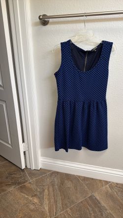 Juniors Dress , Size M