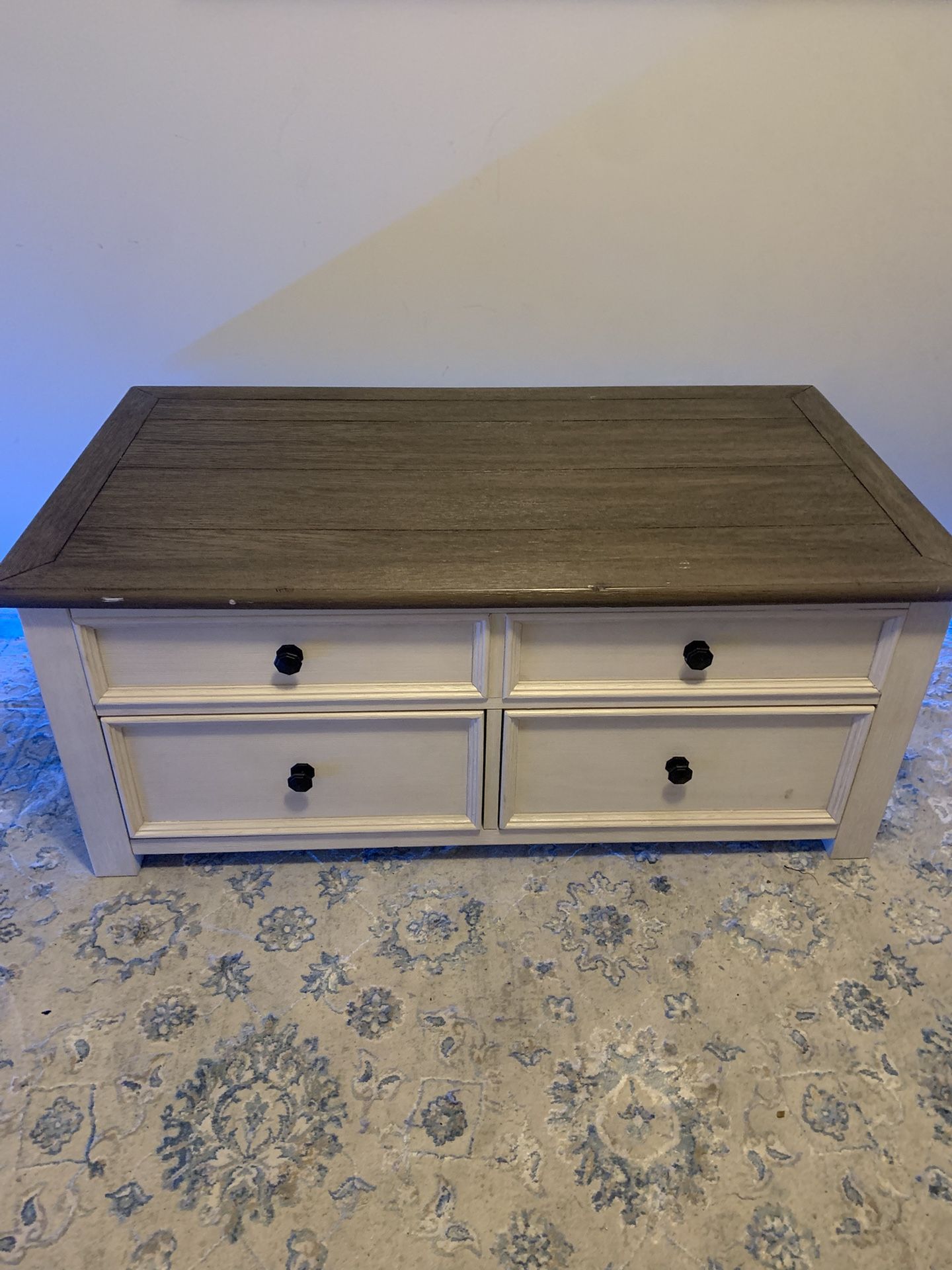 Lift Top Coffee Table