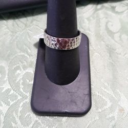 Sterling Silver Hammered Band Sz 9