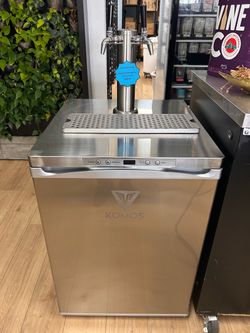 KOMOS Deluxe Kegerator with Dual Tap Tower