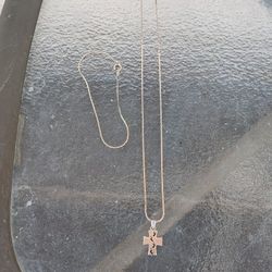 Silver Necklace And Bracelet 