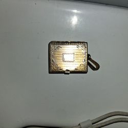 Locket 