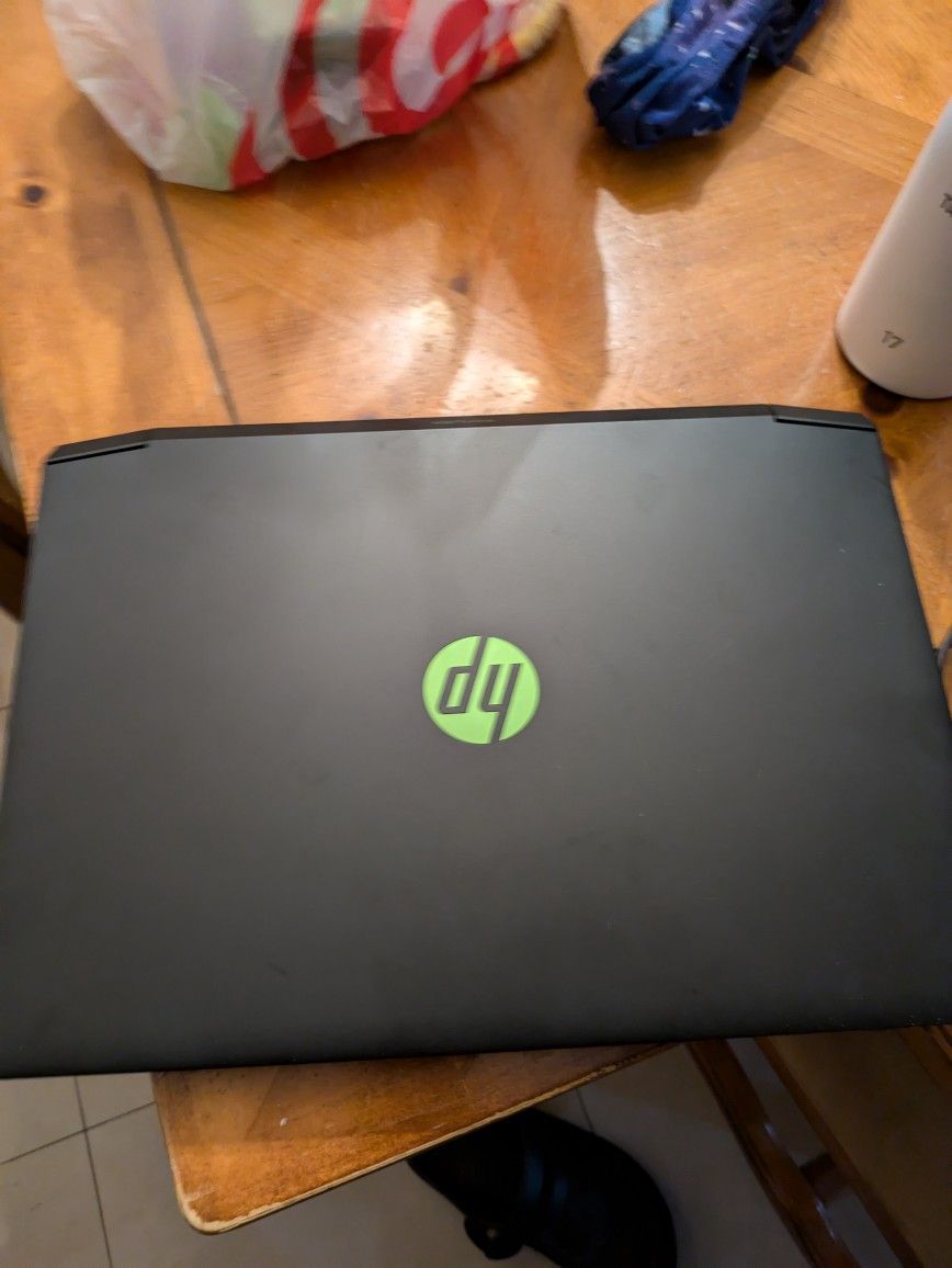 hp pavilion gaming laptop Ryzen 5 GTX 1050