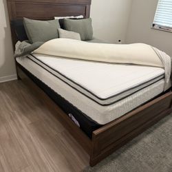 Queen Size Bed