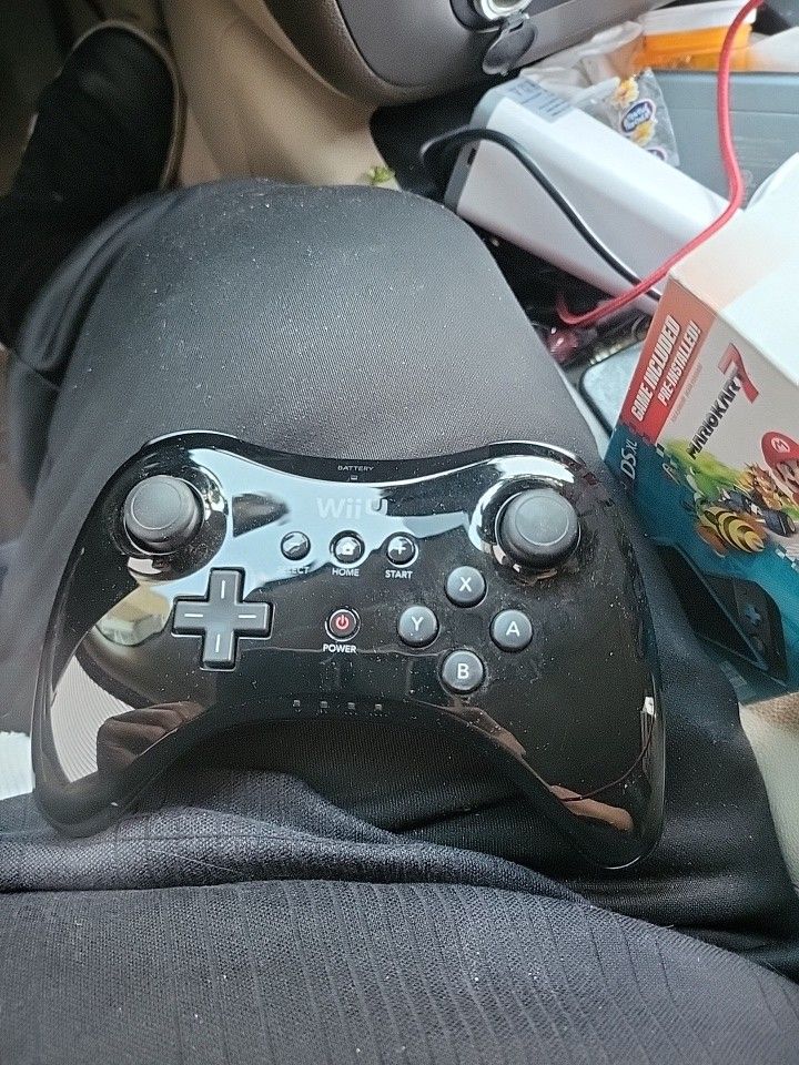 Original Nintendo Brand Wii U Pro Wireless Controller Gamepad (WUP-005) Mint Condition