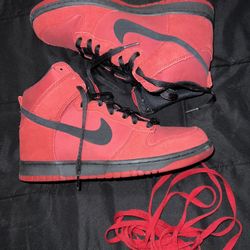 Nike Dunk High Gym Red Black 