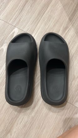 Adidas Yeezy Slides Onyx