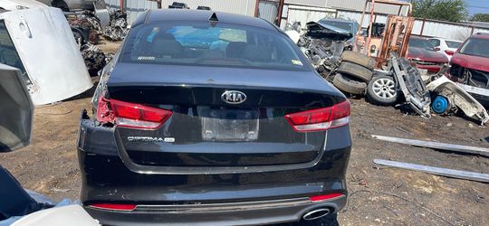2017 Kia optima for parts