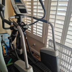 NordicTrack A.C.T. Commercial Elliptical