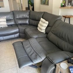 American Signature Sectional Couch