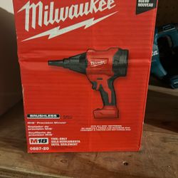 Milwaukee M18 18V Lithium-Ion 570 MPH Brushless Cordless Precision Blower with Variable Speed Trigger and Trigger Lock