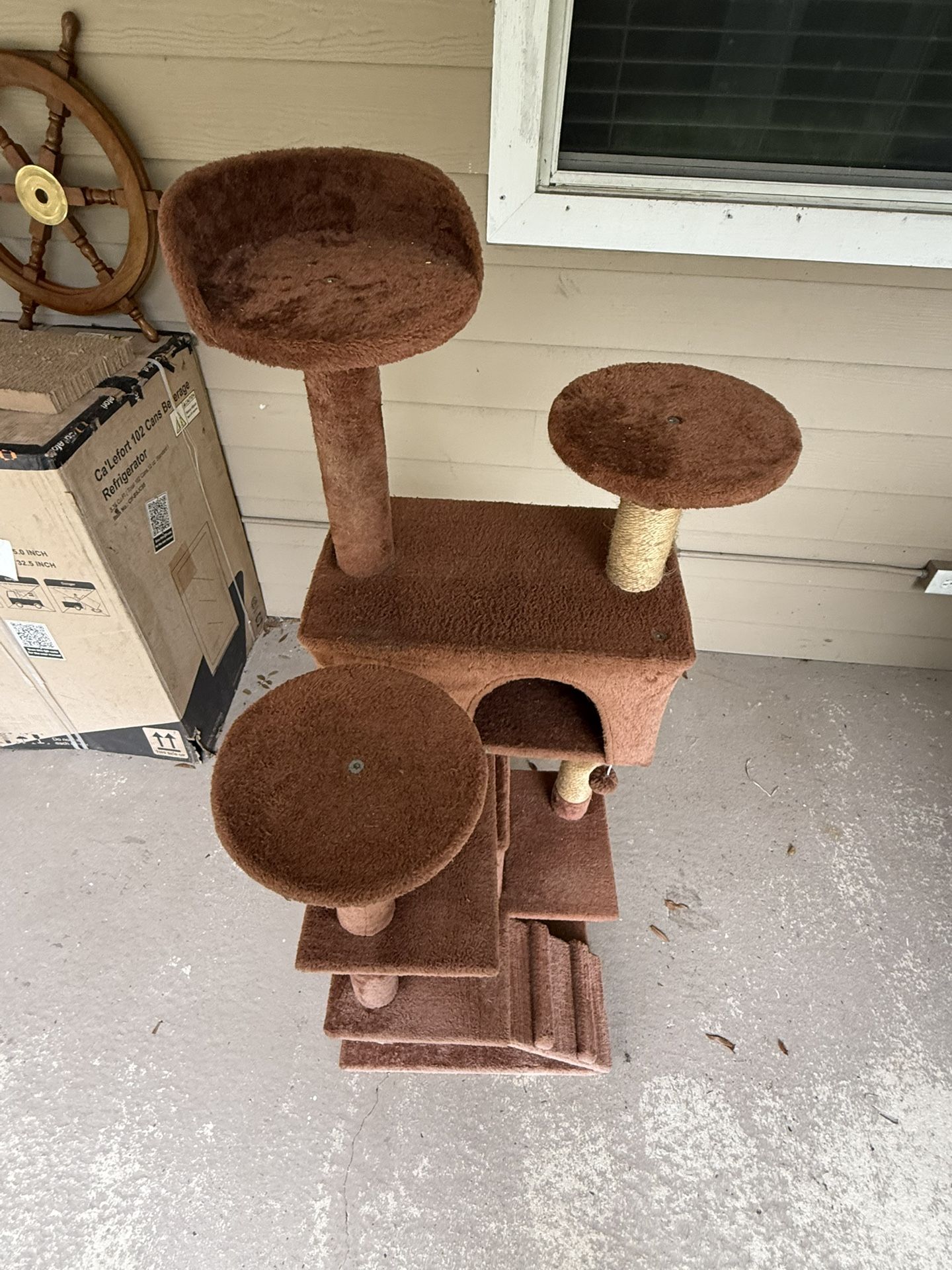 Cat Tree Tower (Like New)