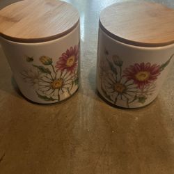 Glass Containers with Lids (Quantity 2)