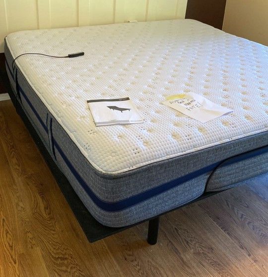 Newer King Serta iSeries Hybrid Mattress and Adjustable Bed Frame
