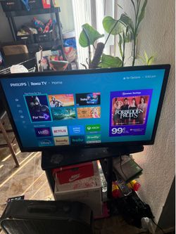 32 in Philips Roku TV