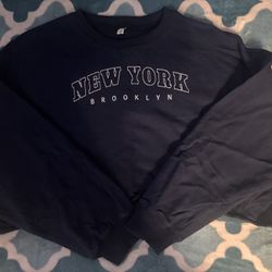 Women’s Cropped Sweater