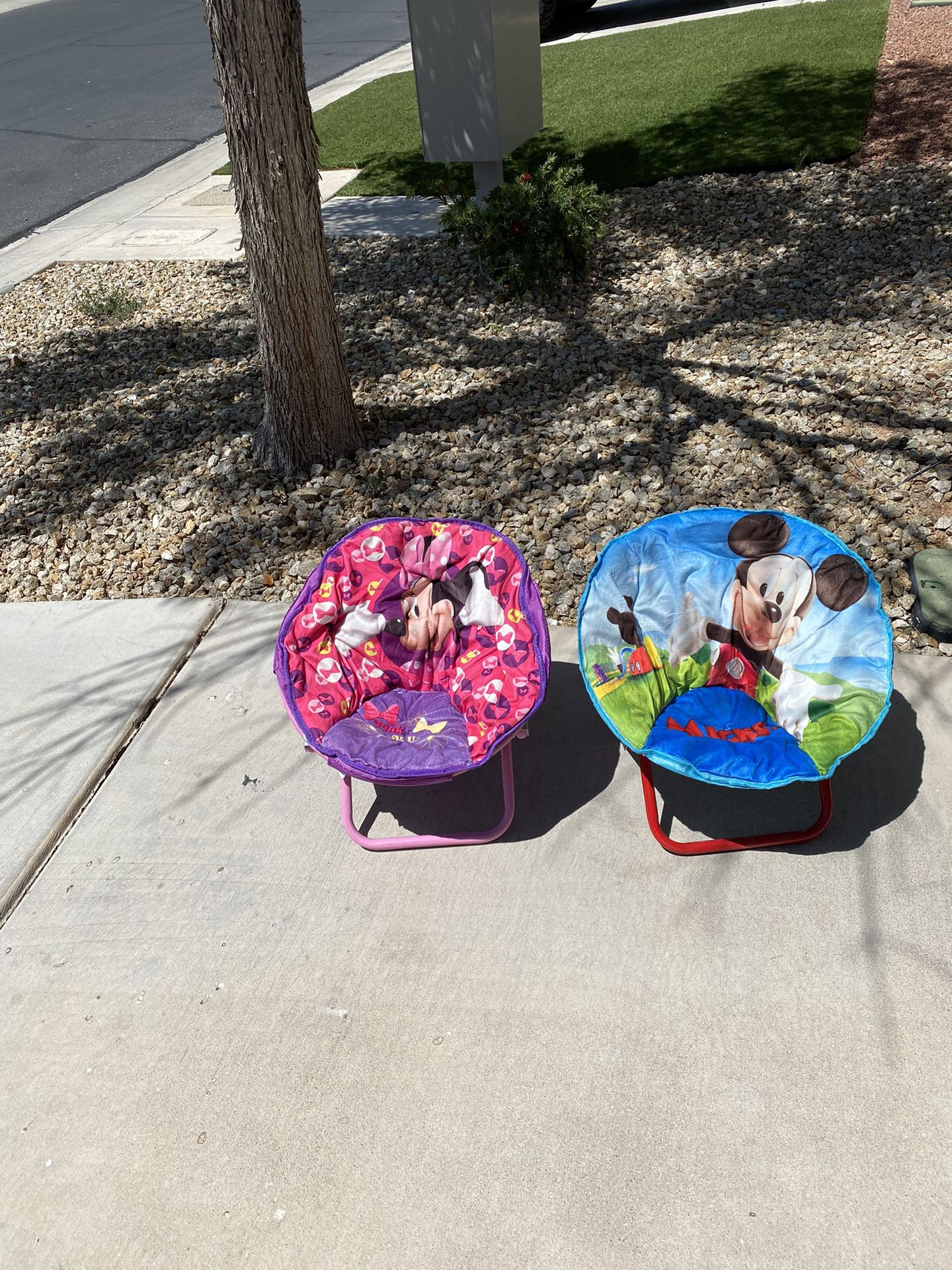 Mickey And Minny Mouse Folding Toddler Chair