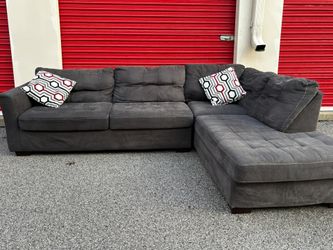 Dark Gray L Shaped Sectional *FREE DELIVERY 🚚 