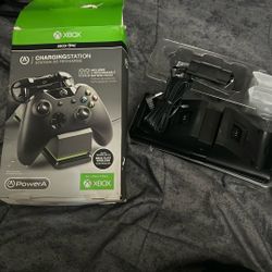 Xbox One Charging Station