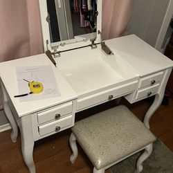 2pc Vanity Set
