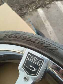 16inch honda rims / 22inch universal 5 lug