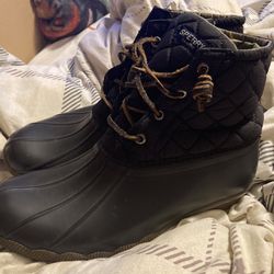 Woman’s Sperry Rain / Winter Boots Size 8.5