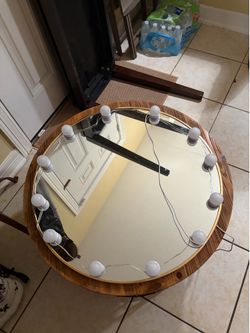 Mirror with vanity lights