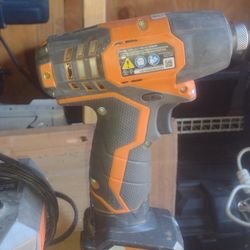 Taladro Ridgid 