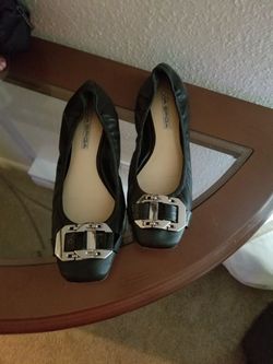 Black shoes 8.5