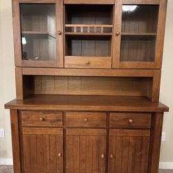 Large Hutch