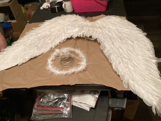 Large angel wings