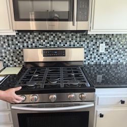 Samsung Stove Oven Microwave Set And Whirlpool Dishwasher