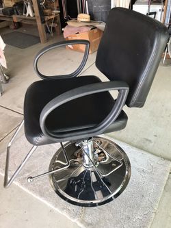 Beauty chair