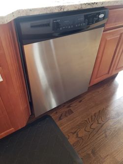 Full kitchen all appliances work willing to separate. No low offers accepted, remodeling kitchen.