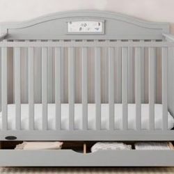 Baby And Nursery Items 