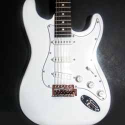 NEW IN BOX! Fender Stratocaster (Copy) Electric Guitar with Soft Case / Gig Bag & More!