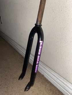 Ethika Fork Spray Painter Black With Reflective Sticker Kit