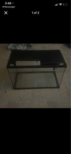 Glass Aquarium Tank with Black Lid