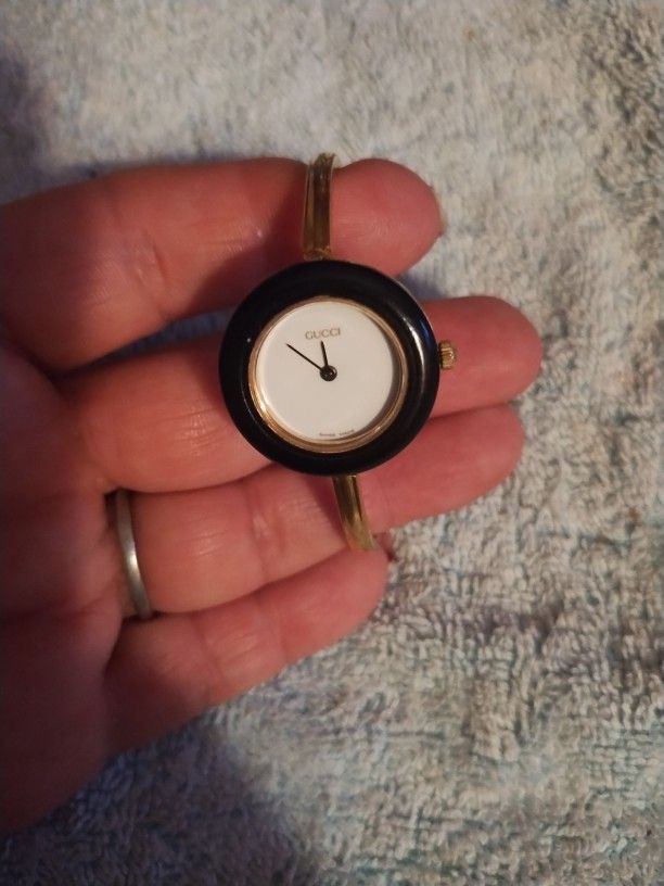 Gucci Gold Tone Watch 