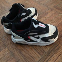 Nike Air Max Size 7.5 C