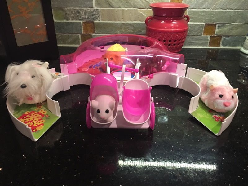ZuZu Pets Hamster Playset Includes 5+ Pets